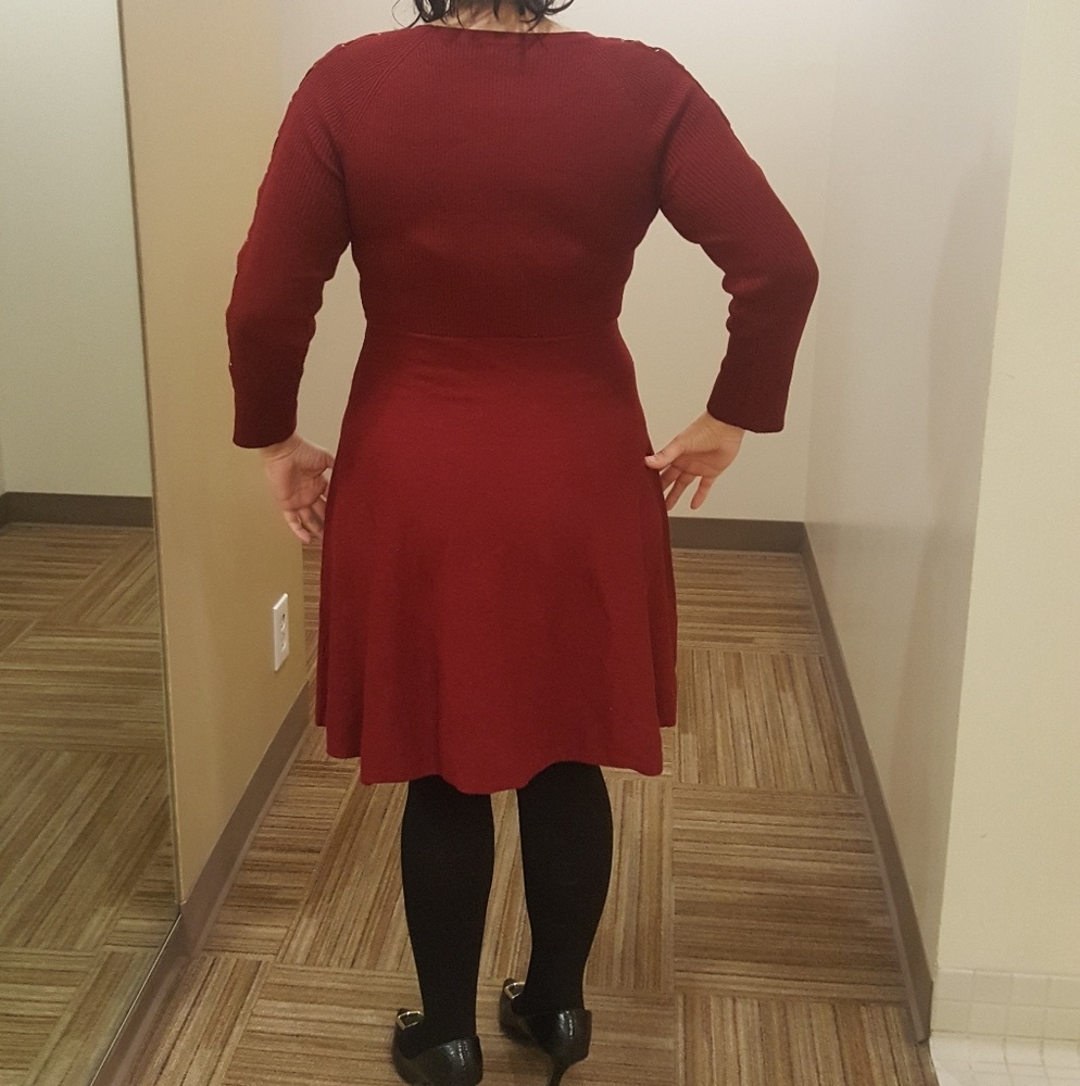 Red corset detail dress - Picture 3 of 7
